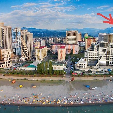 Orbi Dima Apart. Batumi Appartamento Esterno foto