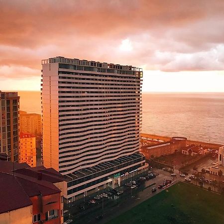 Orbi Dima Apart. Batumi Appartamento Esterno foto