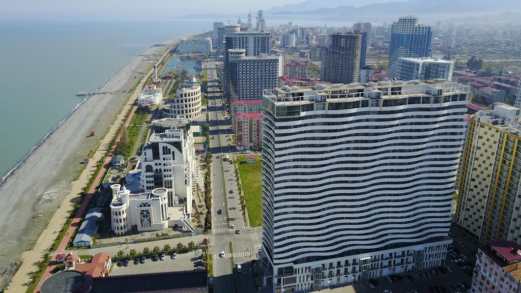 Orbi Dima Apart. Batumi Appartamento Esterno foto